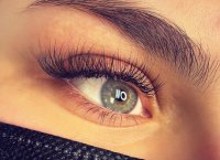 De Koreaanse wimperlifting die je mascara overbodig maakt